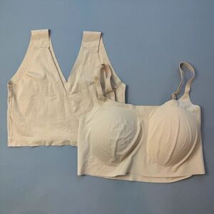 Lot of 2 True bras XL Beige Removable Pads - READ DESC.